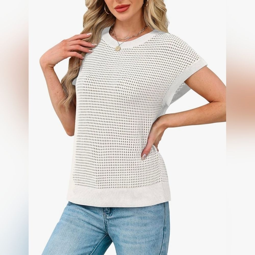 🩵NWT White Open Knit Short Sleeve Sweater Medium